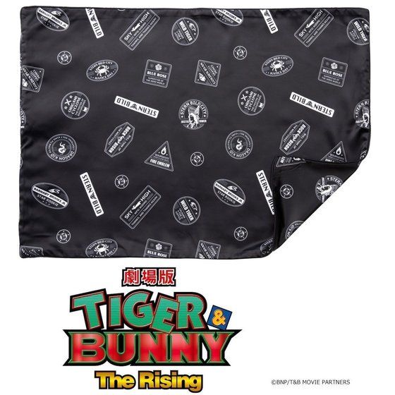 劇場版 TIGER & BUNNY -The Rising- サテン枕カバー スタンプ風デザイン