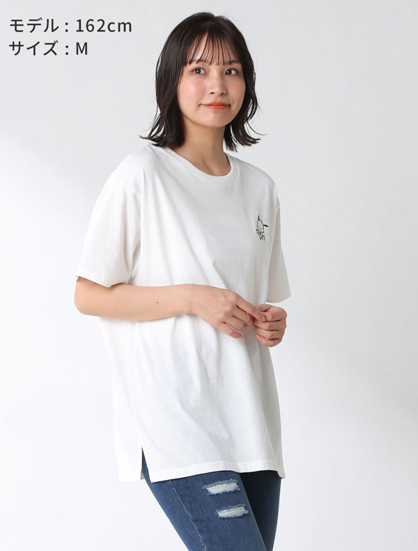 サンリオキャラTシャツ（ポチャッコ）モデル着用　オフ×クロ