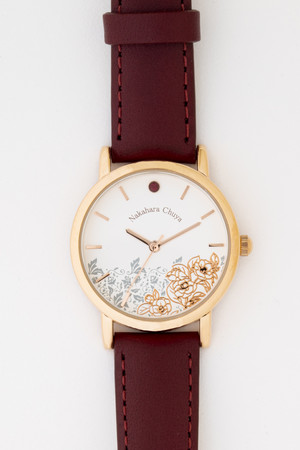 「文豪ストレイドッグス」×「EMooooN」ブレスレット付き腕時計　中原中也モデル　盤面アップ