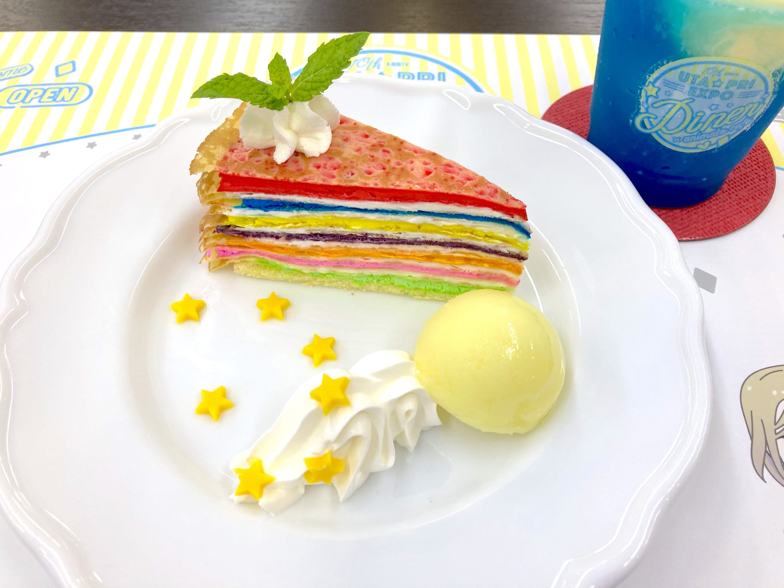 「うたプリ×アニメイトカフェ」ST☆RISHのRAINBOW CAKE　アナザーカット