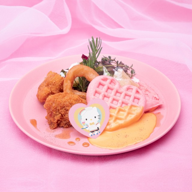 「SANRIO CHARACTERS the Rainbow Diner by Etoile et Griotte」ディアダニエル ハートワッフルとメープルチキン