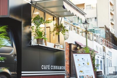 「CAFE CINNAMON（カフェ シナモン）」キッチンカーイメージ２