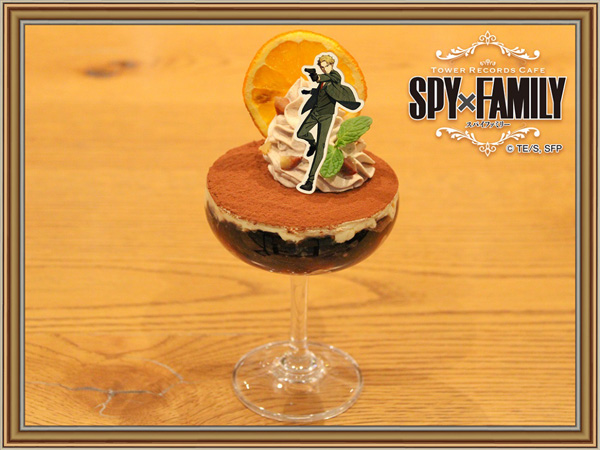 TVアニメ「SPY×FAMILY」×「タワーレコード」ロイドのパフェ
