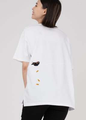 「ファンタスティック・ビースト×グラニフ」Tシャツ「ニフラー」背面
