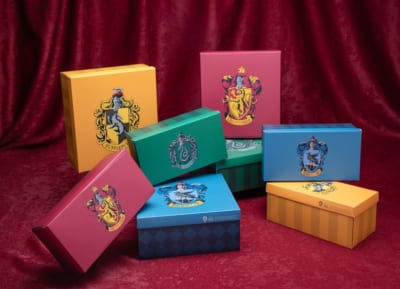 「Harry Potter Cafe」テイクアウトボックス 2個入りサイズ、4個入りサイズ