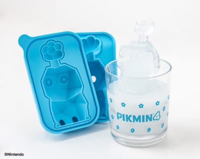 「ピクミン×ファミリーマート」ピクミン4 氷ピクミンが作れる 製氷器＆コップ set BOOK