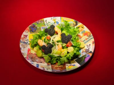 「The Wonder Movie CAFE」第2期　彩り野菜とシュリンプのカラフルサラダ　