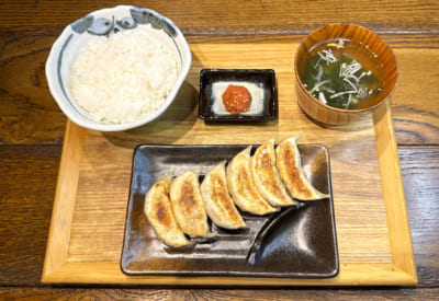 『ブルーロック』×「肉汁餃子のダンダダン」贅沢定食セット